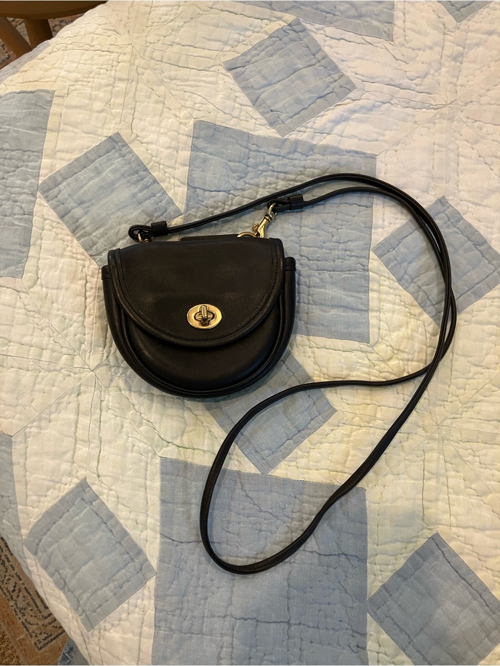 Vintage Coach | mini bag